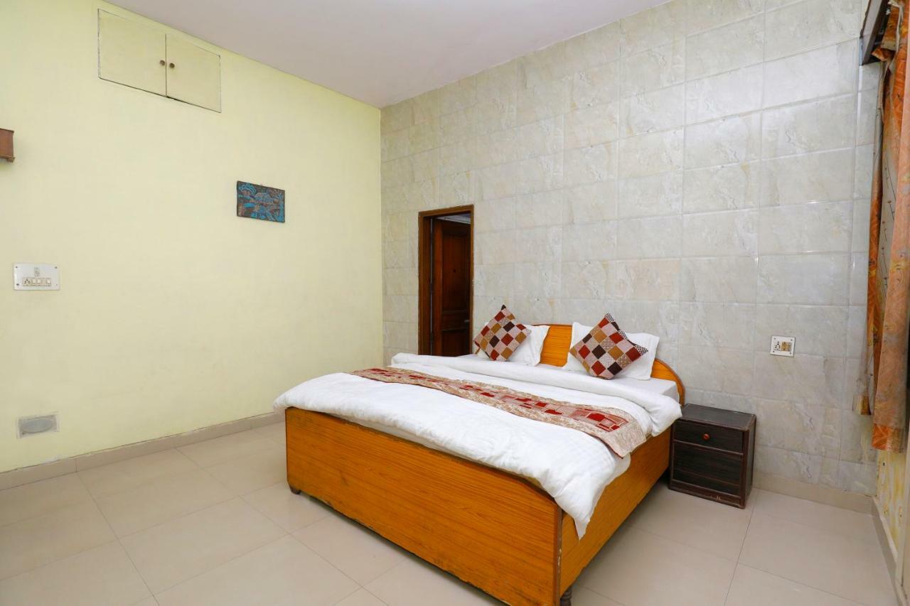 Hotel New Bakshi House Agra Kültér fotó