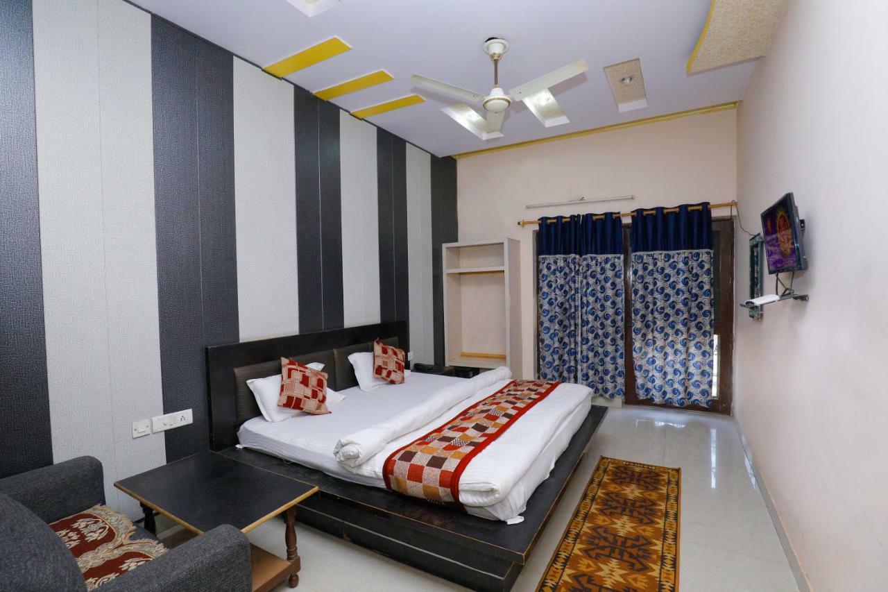 Hotel New Bakshi House Agra Kültér fotó